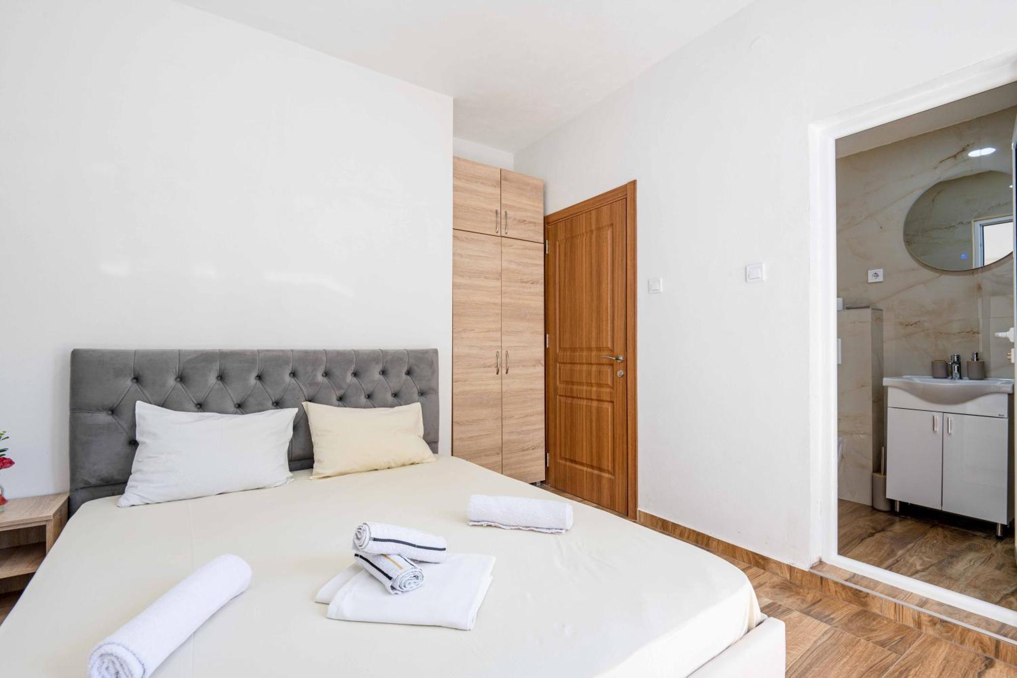 Sumice Inn Petrovac Ngoại thất bức ảnh