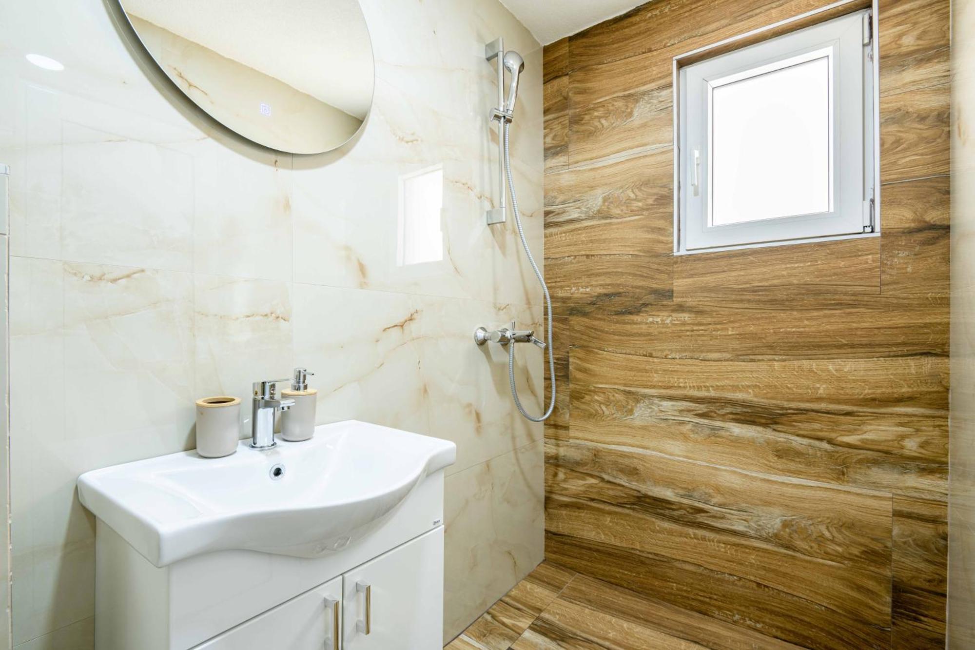 Sumice Inn Petrovac Ngoại thất bức ảnh