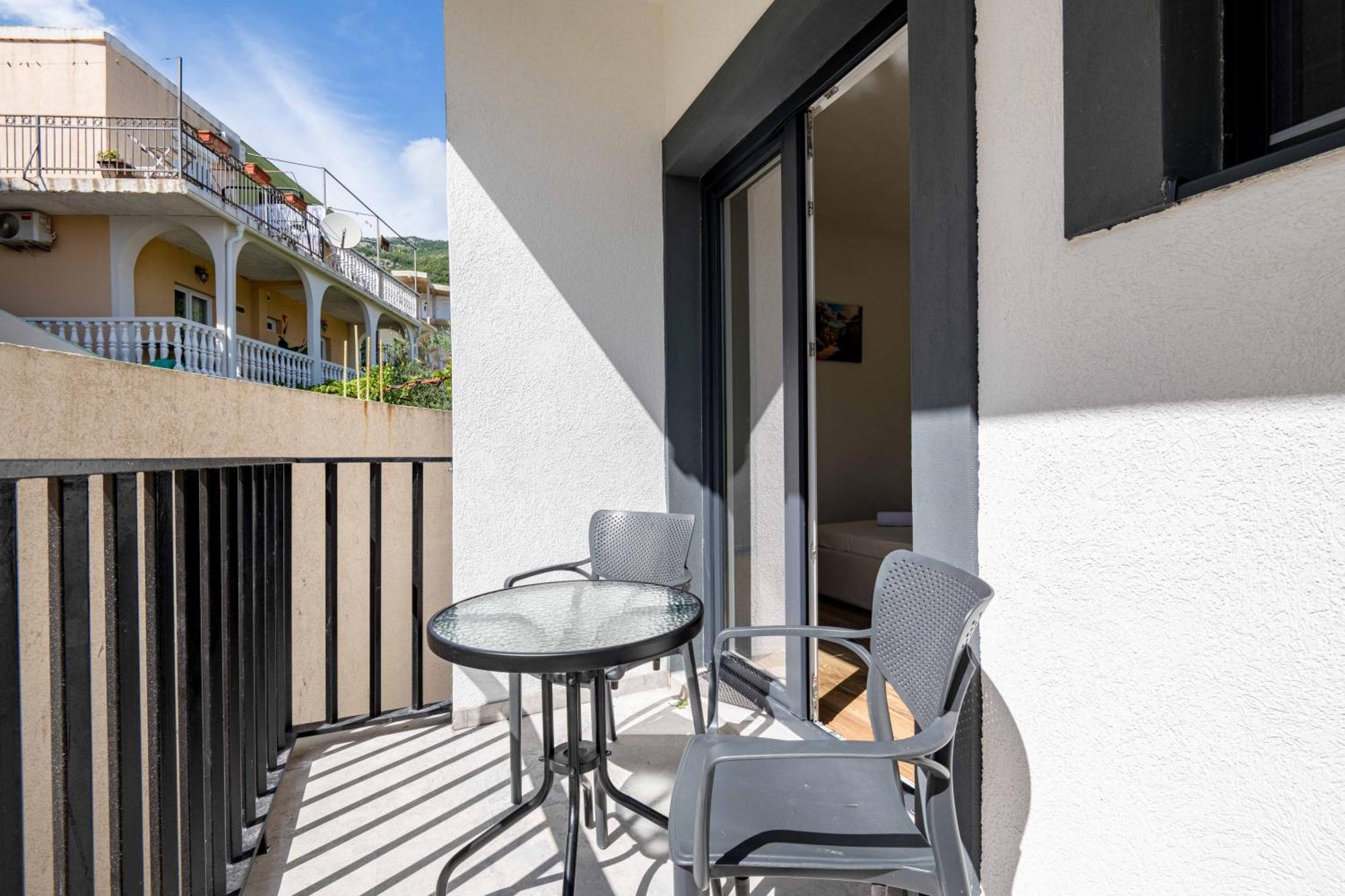 Sumice Inn Petrovac Ngoại thất bức ảnh